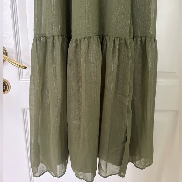 Women’s Side Slit Ruffle Trim Dress 👗 - Picture 7 of 11